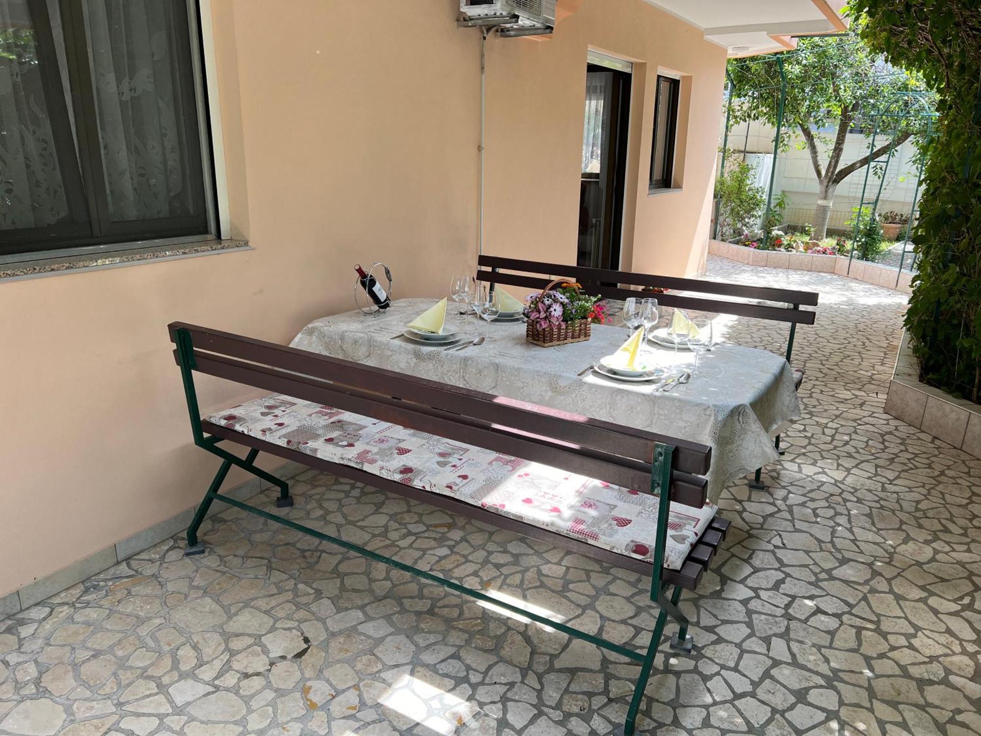 Apartman Ahmicic 茨里克韦尼察 外观 照片
